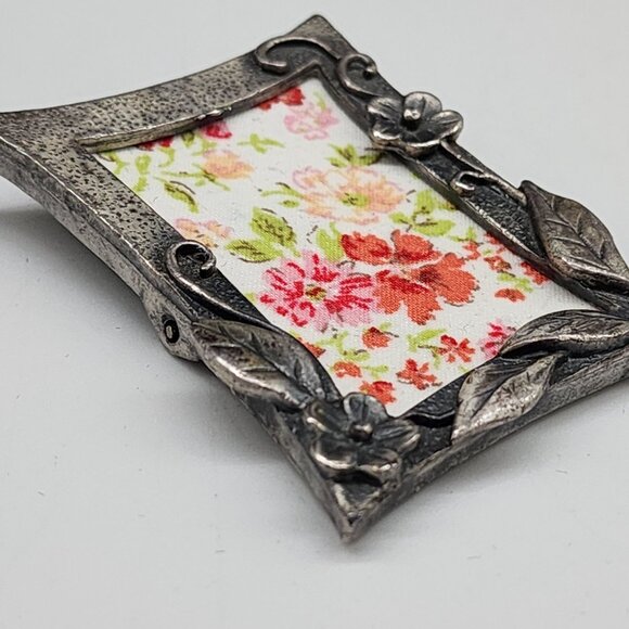 Miniature Vintage Style Pewter Floral Picture Frame Fabric Insert 1.5x2" - Picture 7 of 12